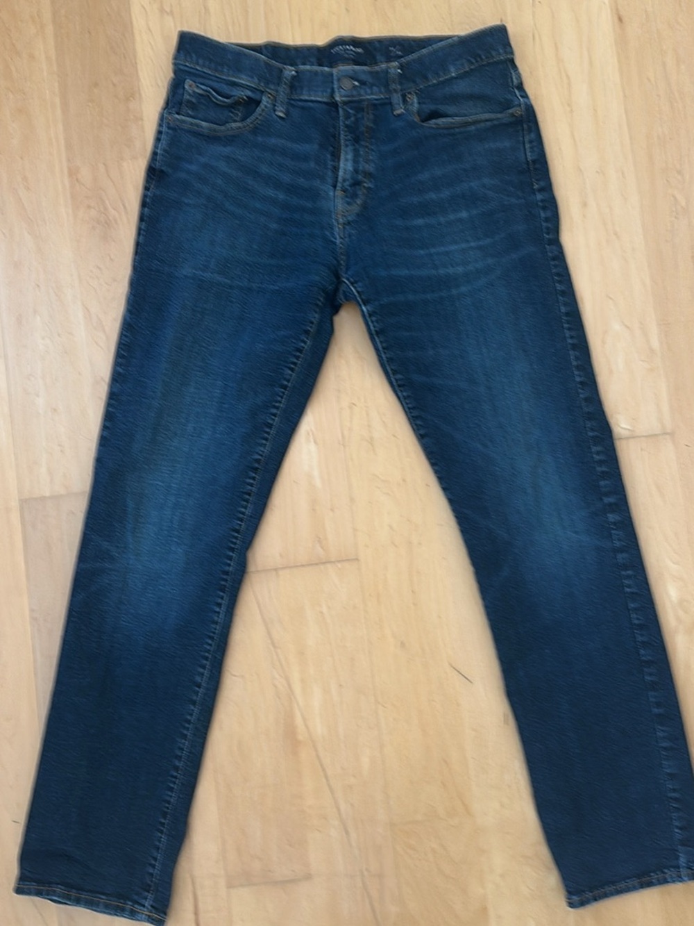 Lucky Brand Men's Indigo 221 Straight Jeans